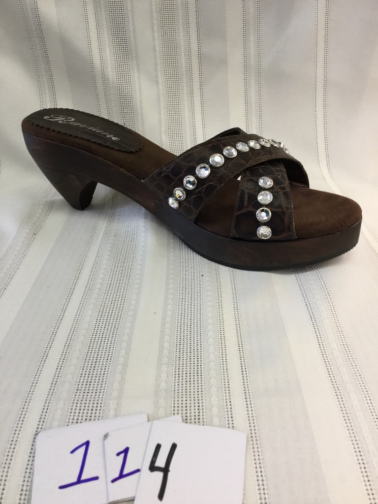 7509 - Anahy Brown