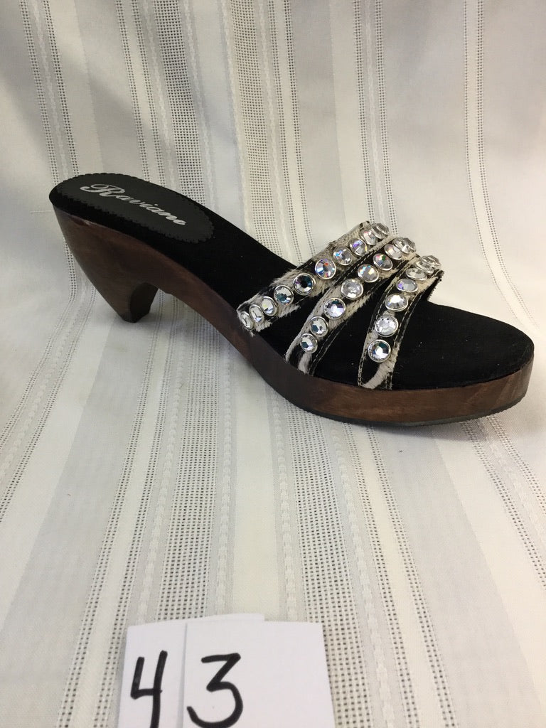 7279 - Anahy Zebra