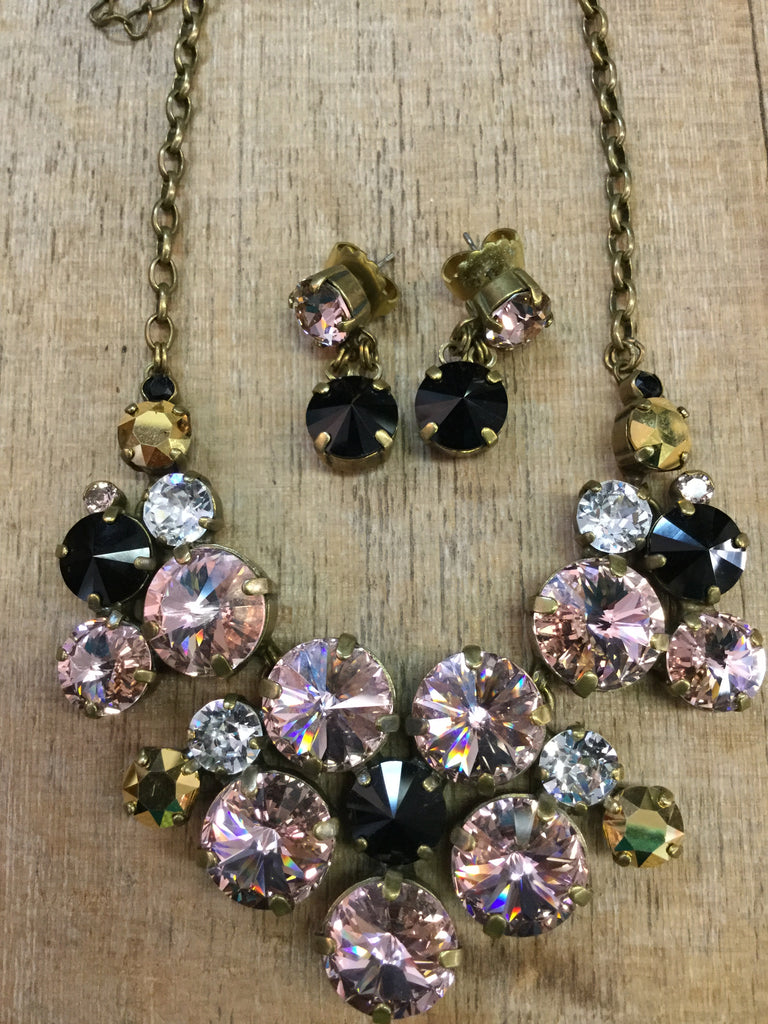 "Black Fringe" Necklace